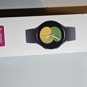 Samsung GALAXY 5 WATCH NIB